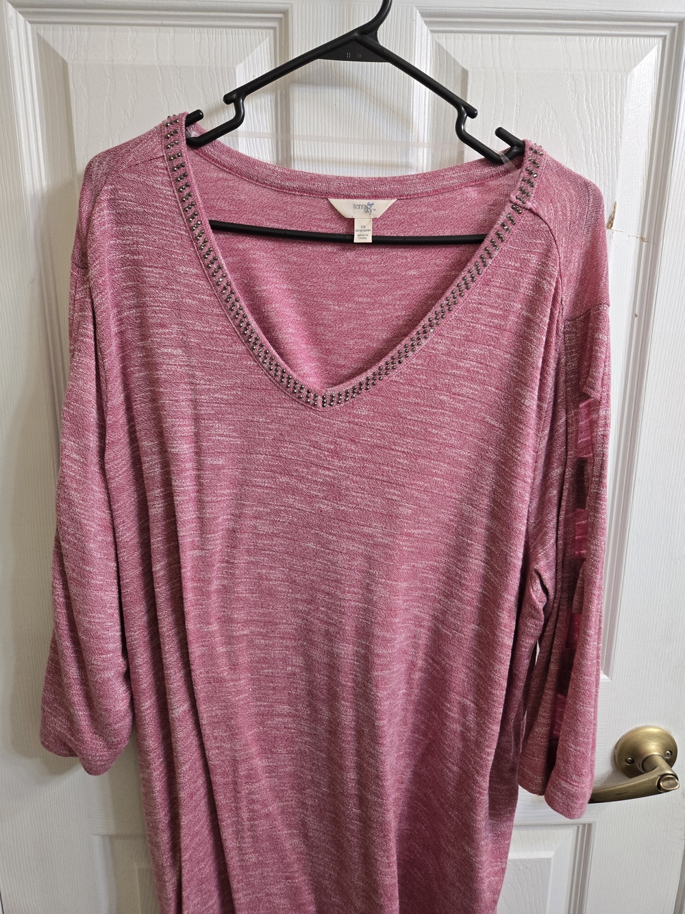 Terra & Sky Pink V-Neck Tunic with Stud Trim